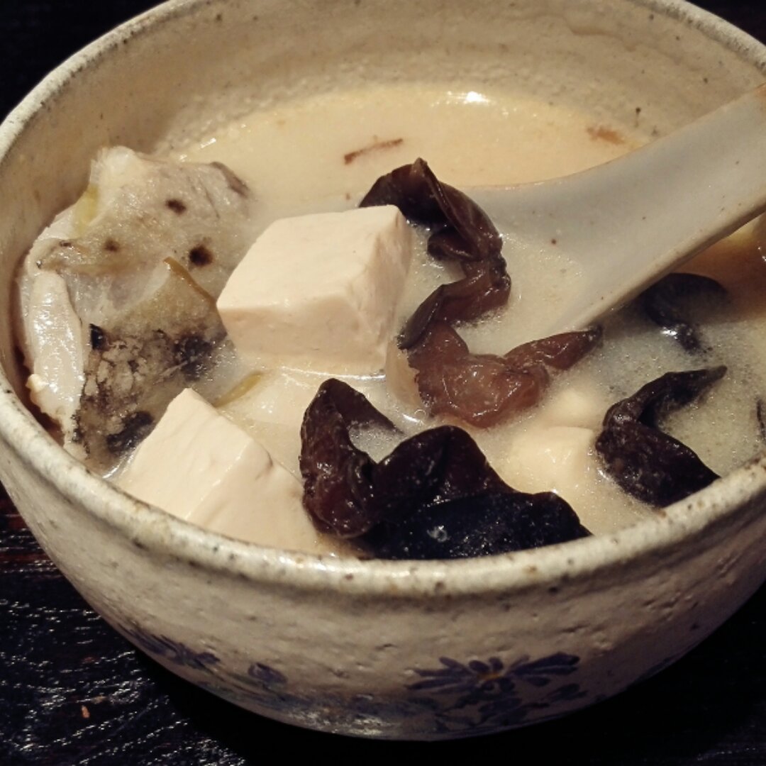 三文鱼头豆腐汤