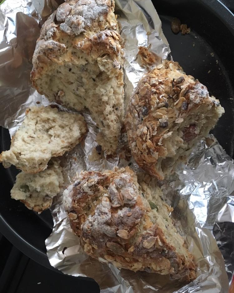 免揉·全麦坚果面包