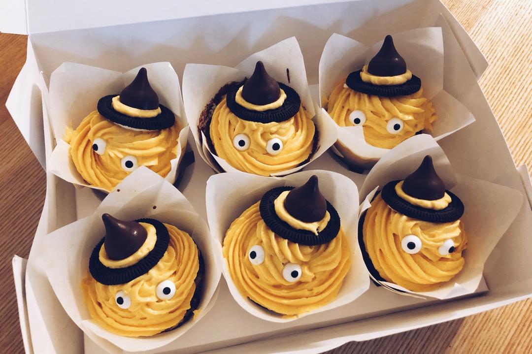 缈缈-s做的萌一脸的万圣节鬼怪蛋糕/阿猪烘焙视频:特别篇