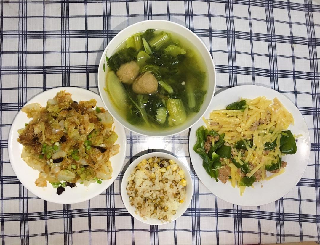 包菜炒粉丝