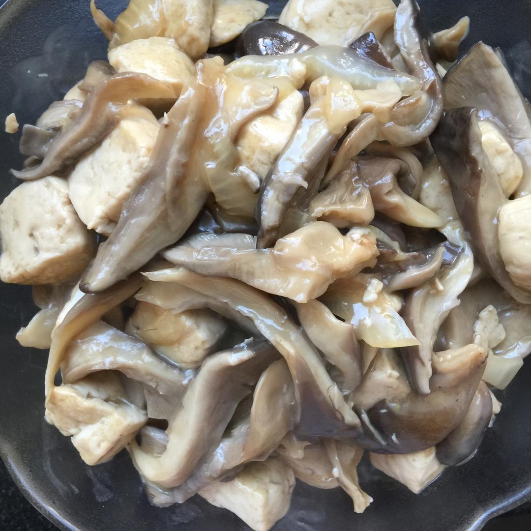 手机用户西西姐做的鲜到没朋友的蘑菇炖豆腐