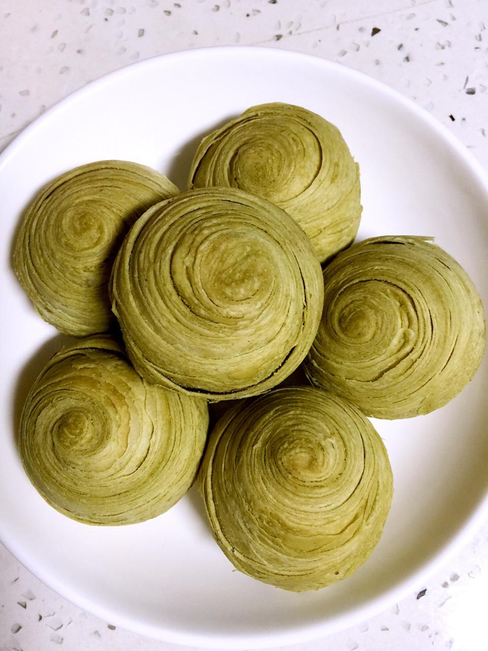 香酥掉渣的抹茶红豆酥