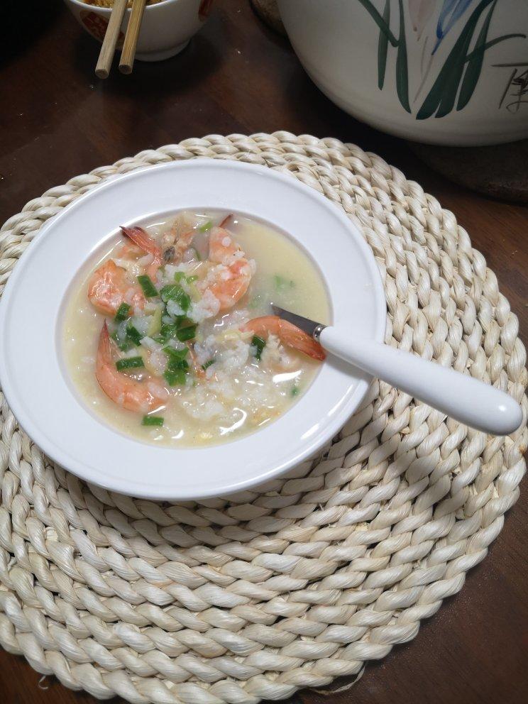 完爆大排档的潮汕砂锅虾粥！