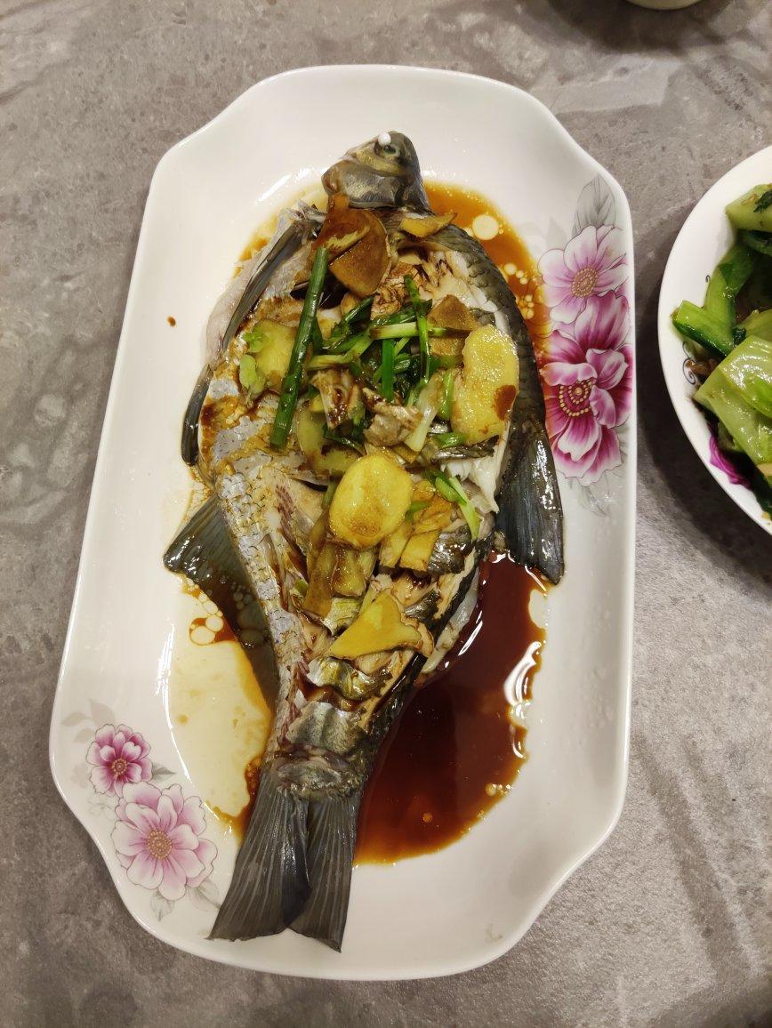 清蒸武昌鱼