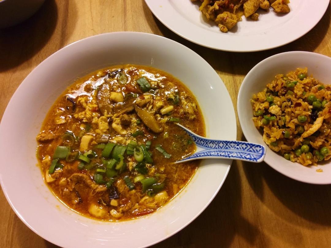 巨开胃巨好喝，10分钟搞定番茄酸辣汤冬季必喝。