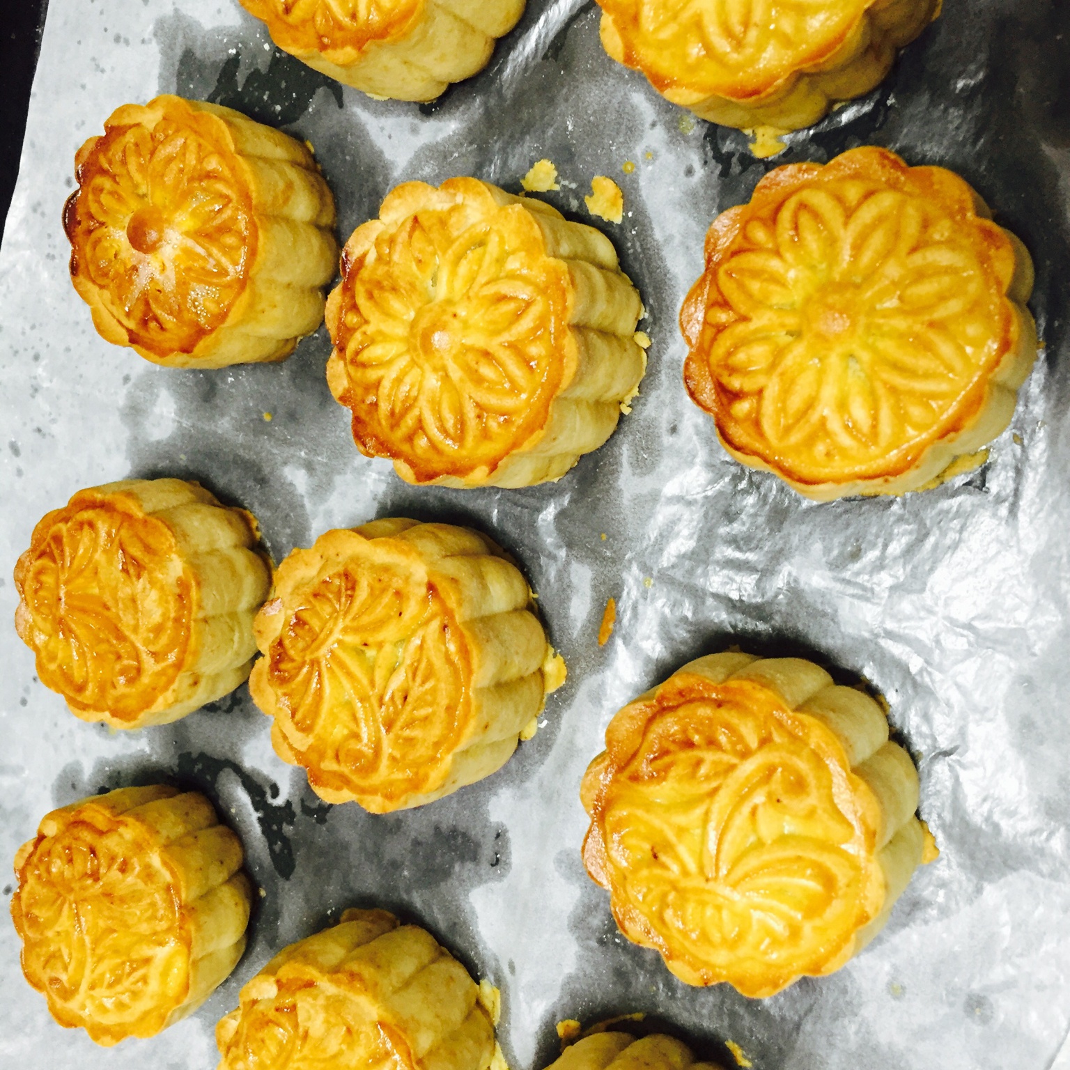 广式月饼——蛋黄莲蓉月饼