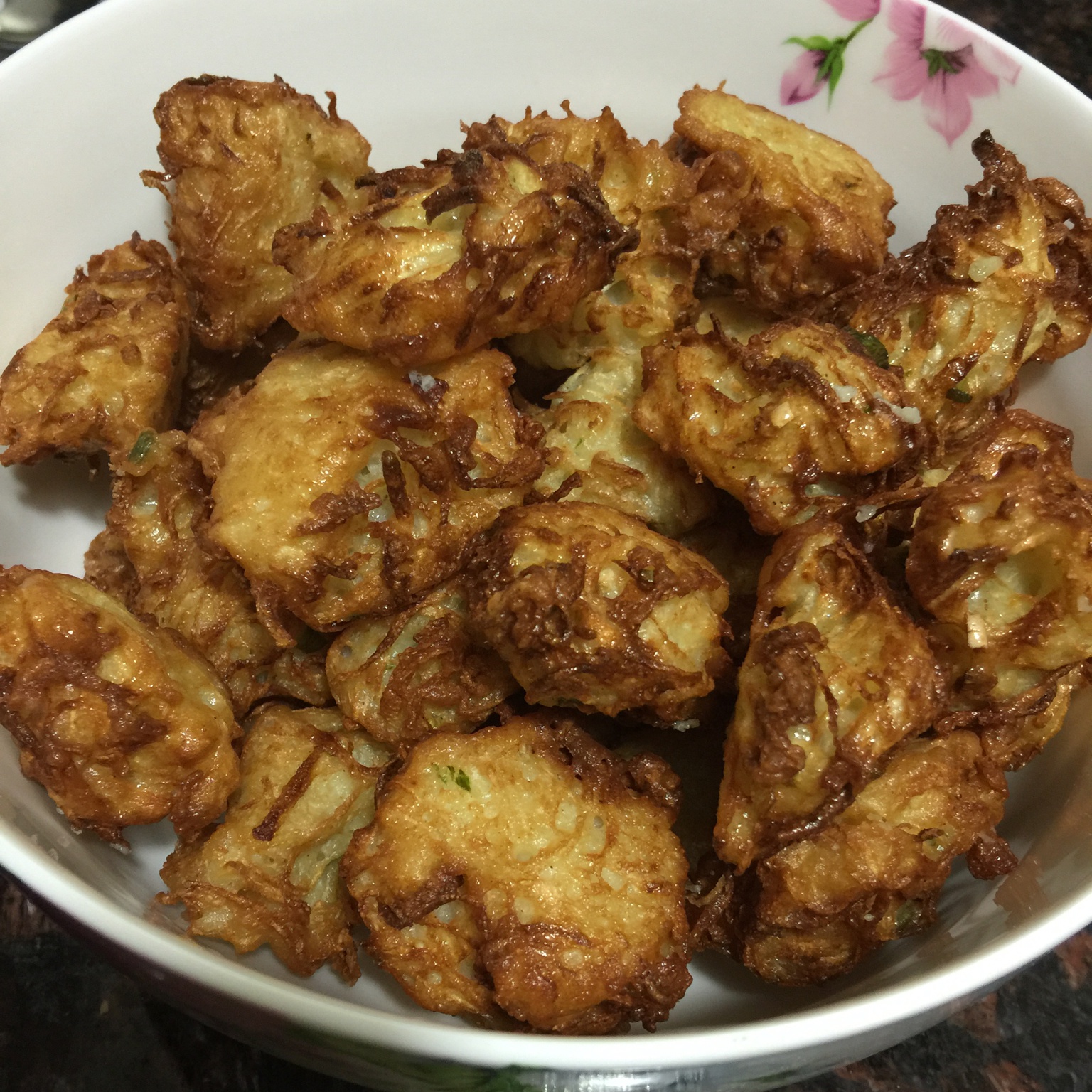 炸萝卜丸子