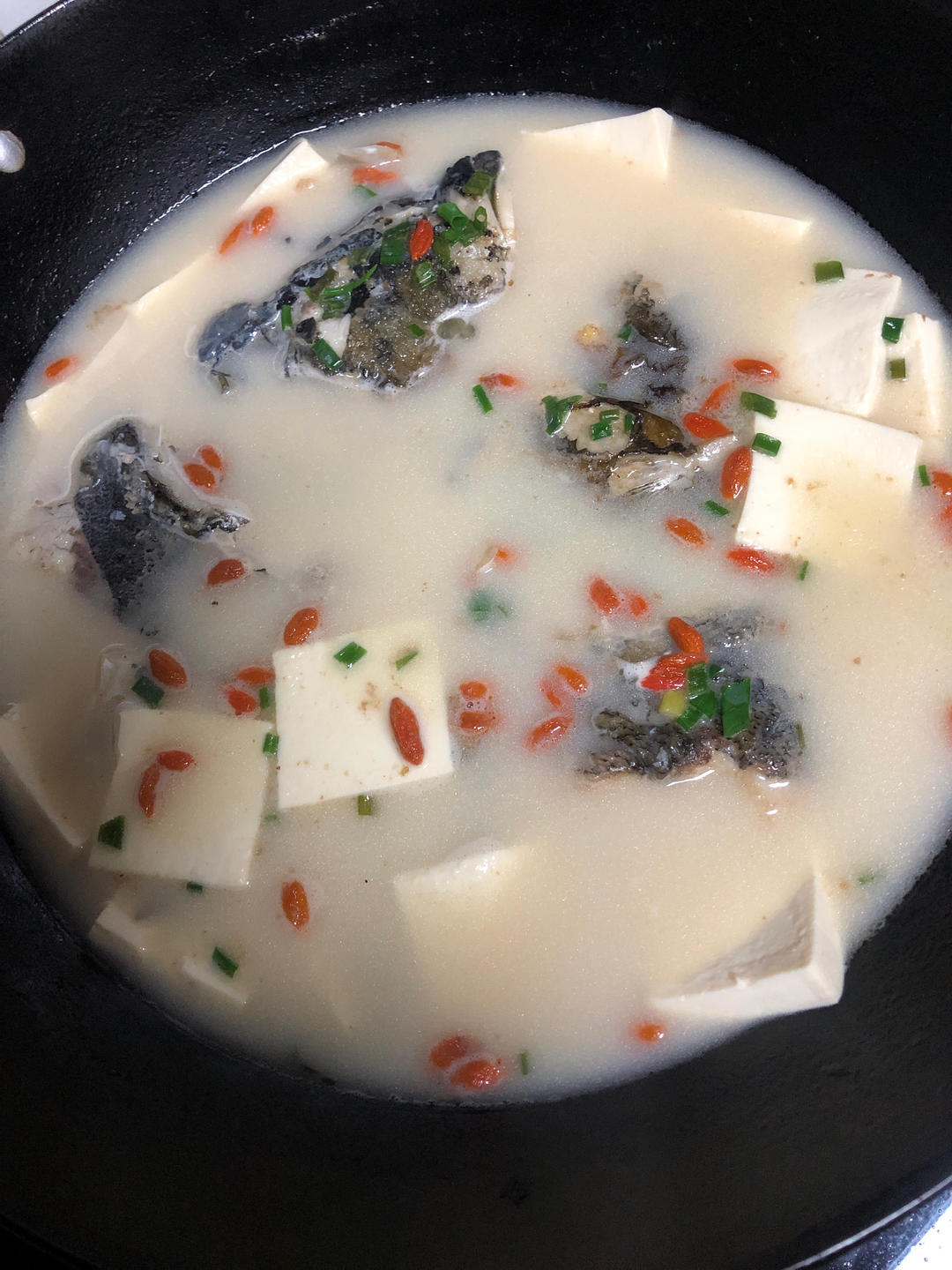 鱼头豆腐汤