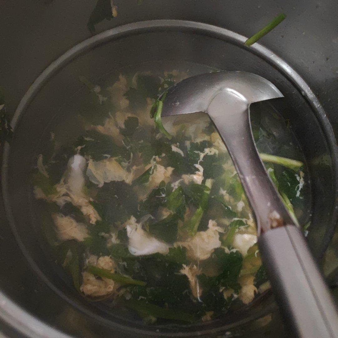 芹菜叶汤