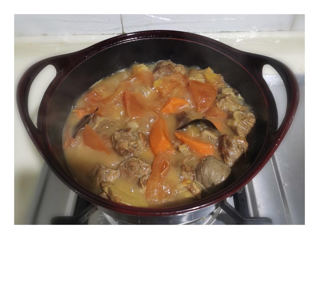 番茄土豆炖牛腩