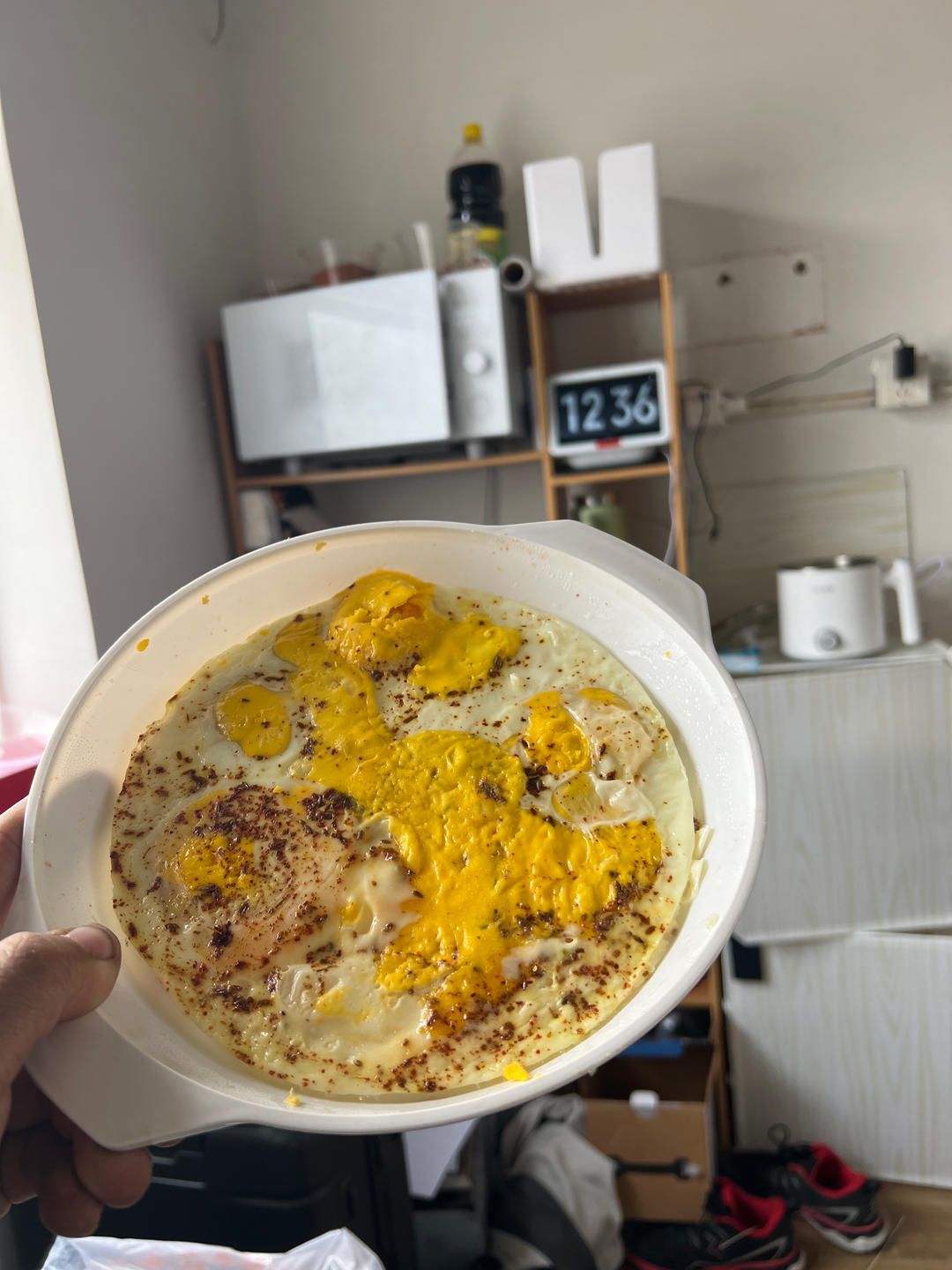 微波炉做鸡蛋神技！这样做美貌太阳蛋，再也不会炸开花了