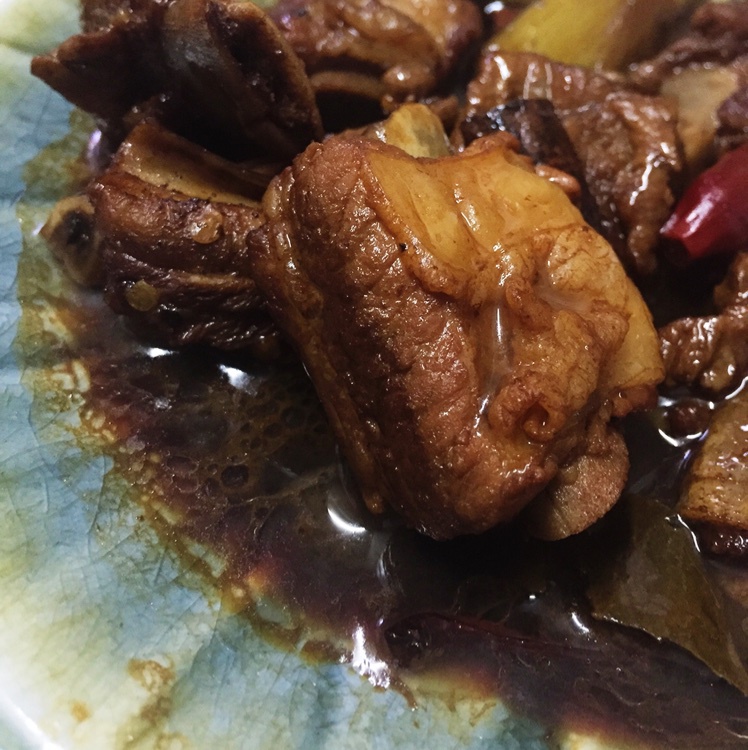 家常红烧排骨