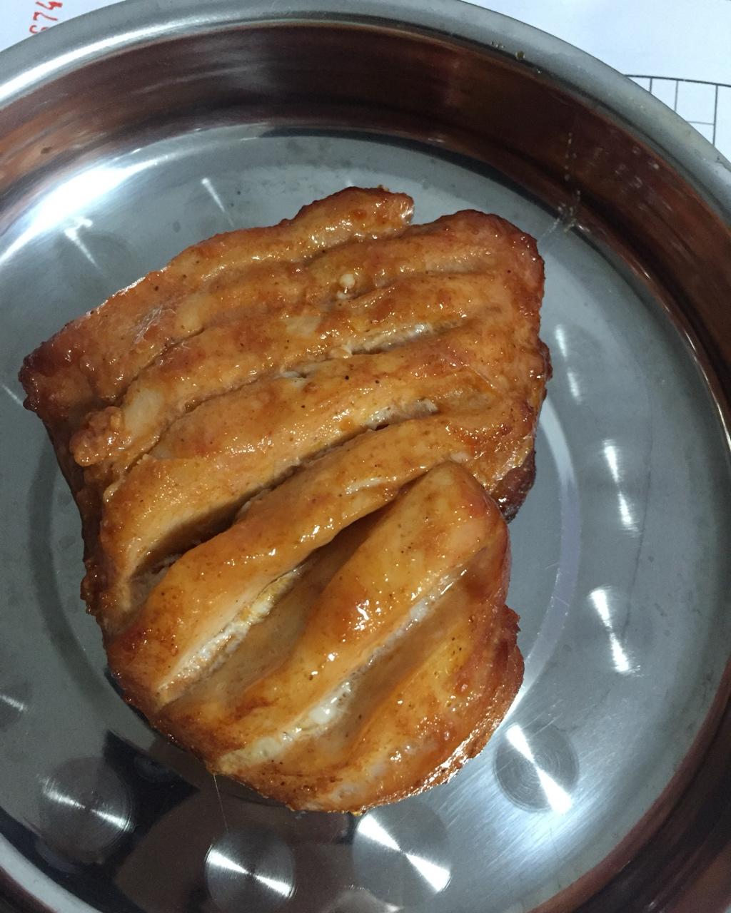 朩朩酱做的烤鸡胸肉