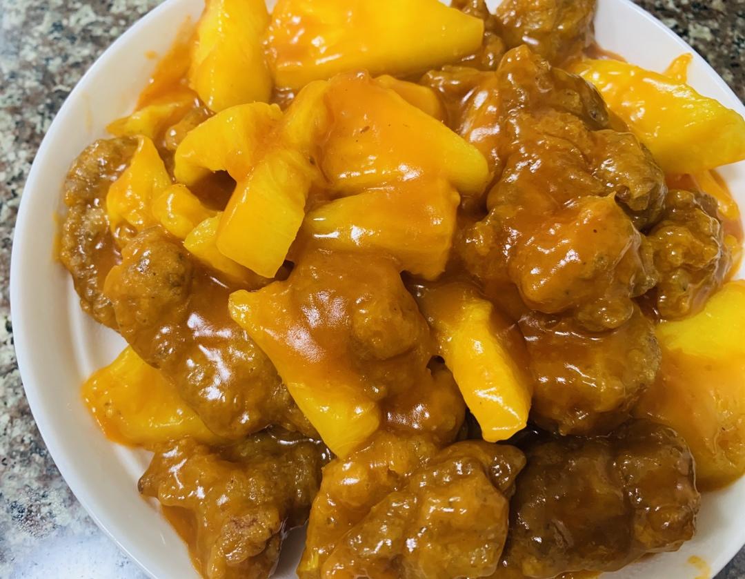 菠萝咕噜肉