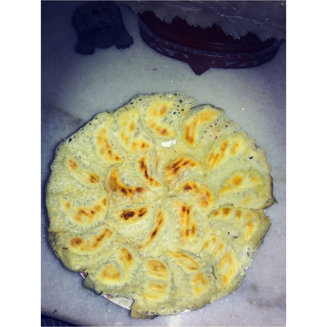 速冻水饺吃腻了吗~变锅贴吧(๑´ڡ`๑)