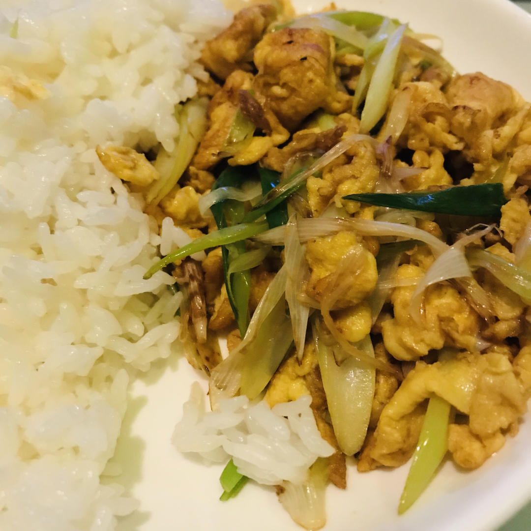 大葱炒鸡蛋
