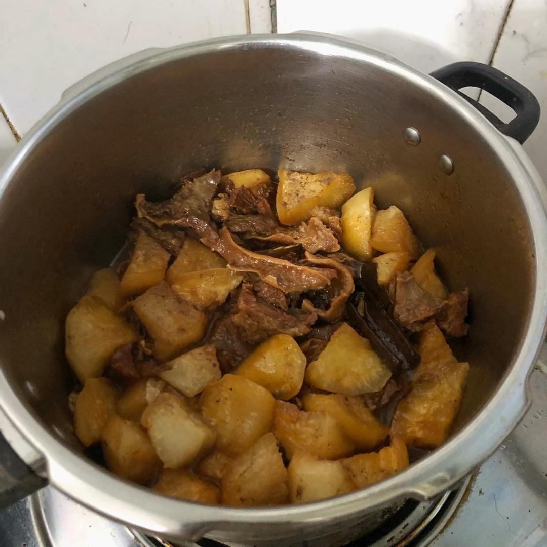 萝卜牛腩煲（高压锅版）