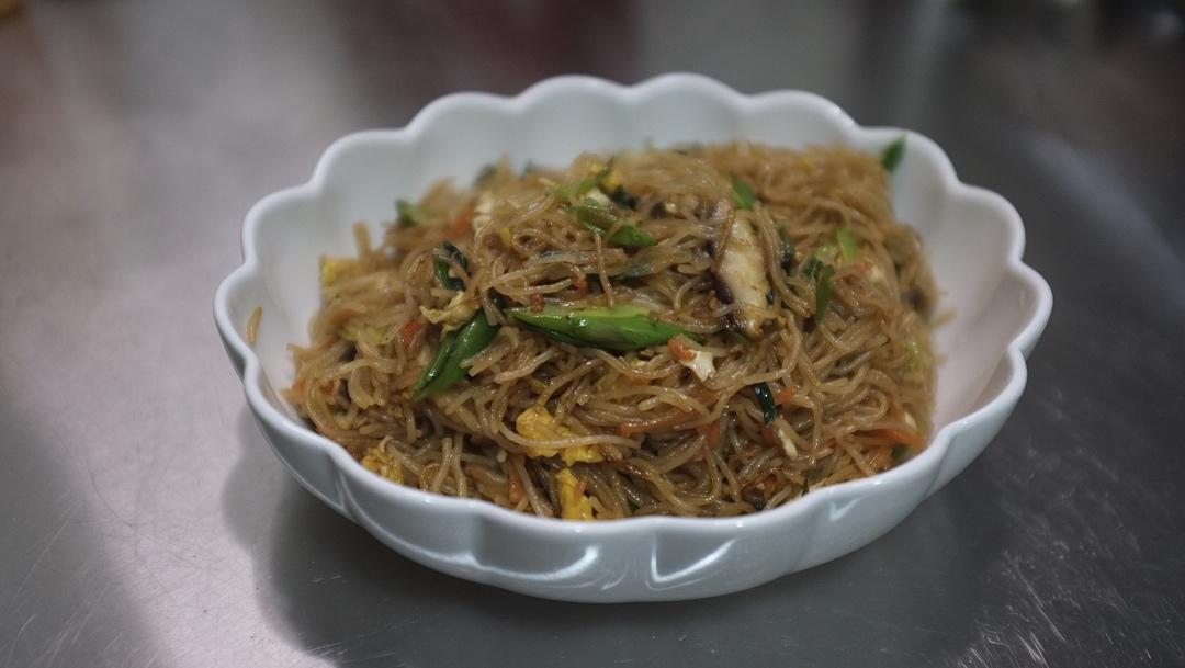 广东排挡风味炒米粉