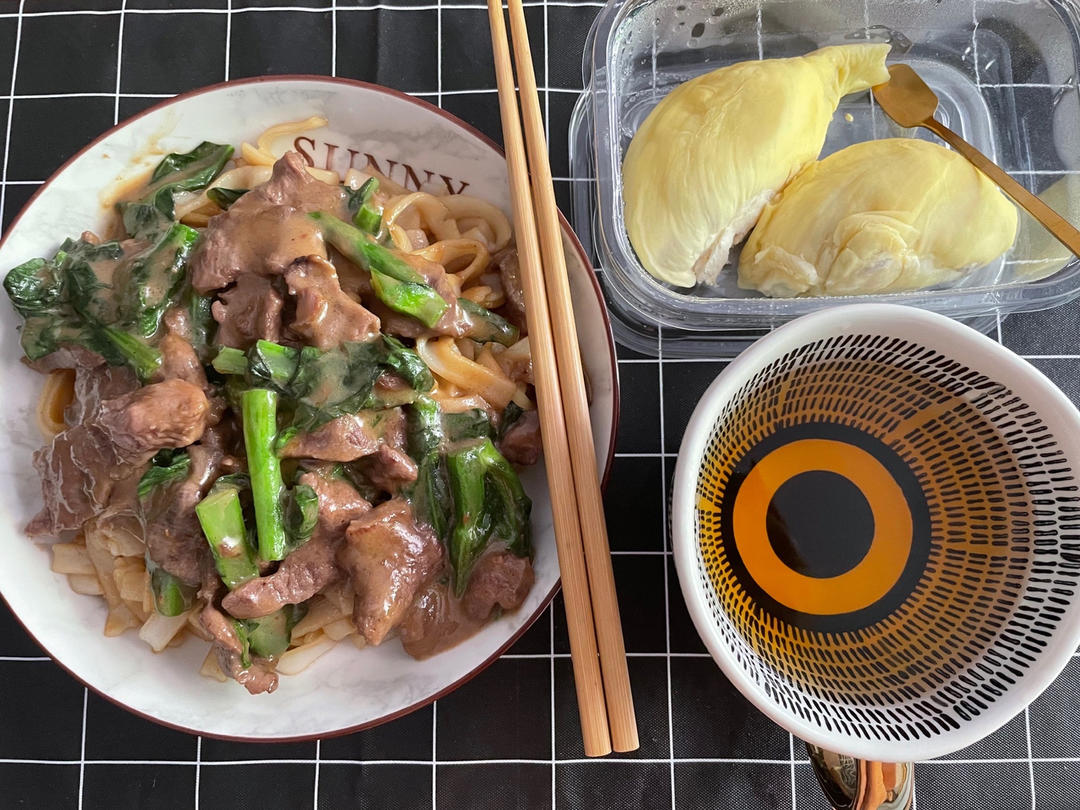 潮汕版湿炒牛肉粿