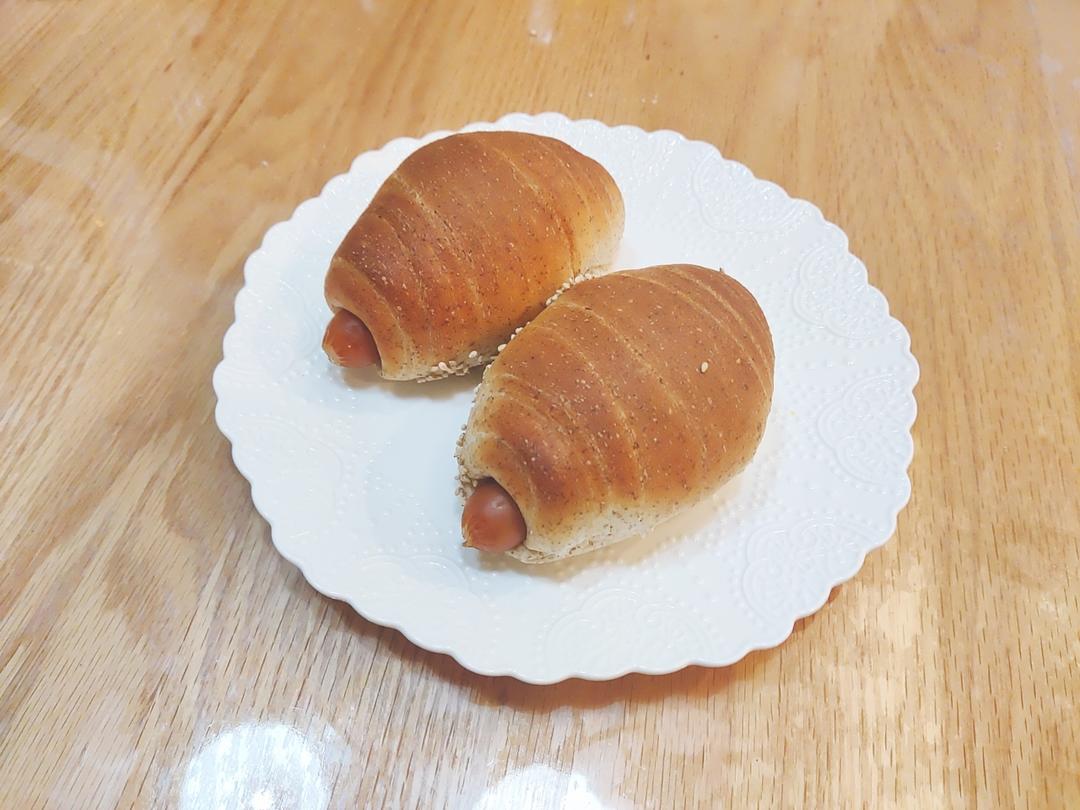 全麦香肠包