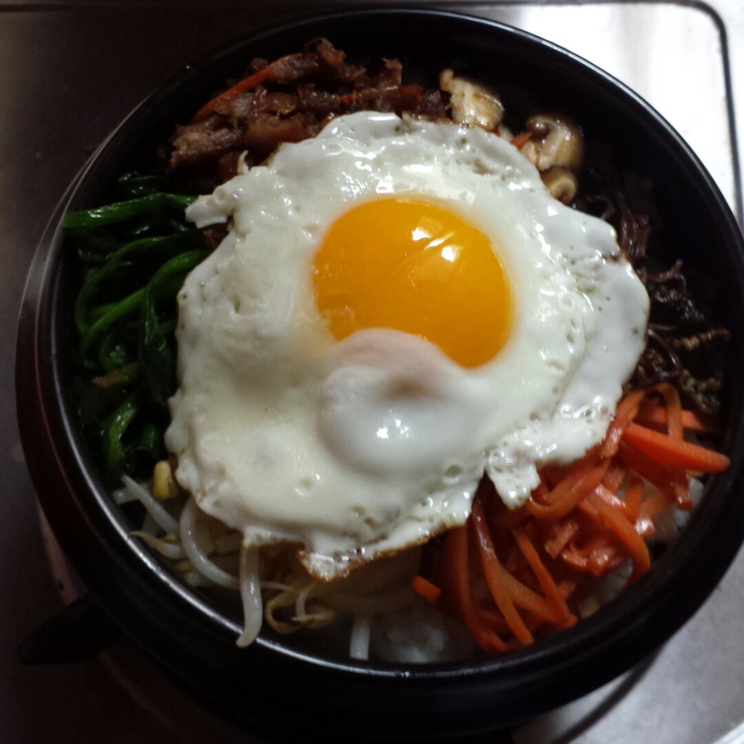 韩国石锅拌饭