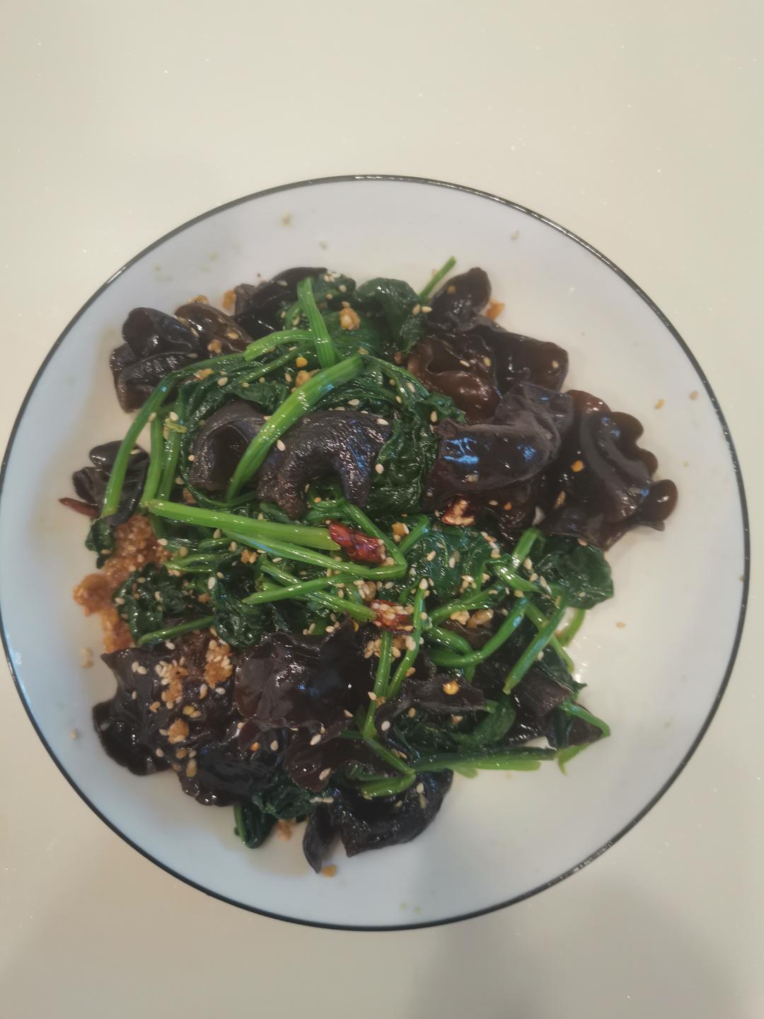 清爽开胃凉菜｜凉拌菠菜木耳