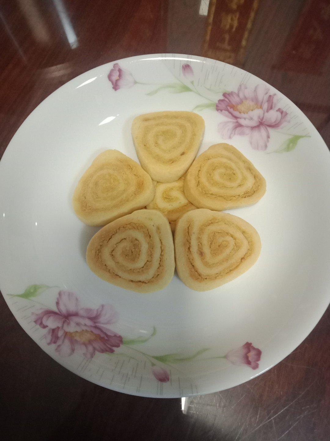 《Tinrry+》咸蛋黄肉松饼干