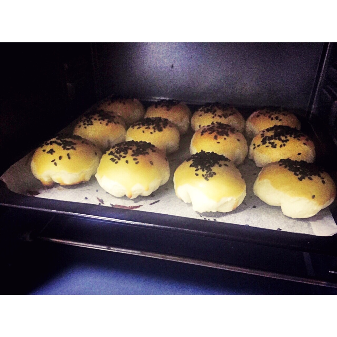 泳式鲜肉榨菜月饼