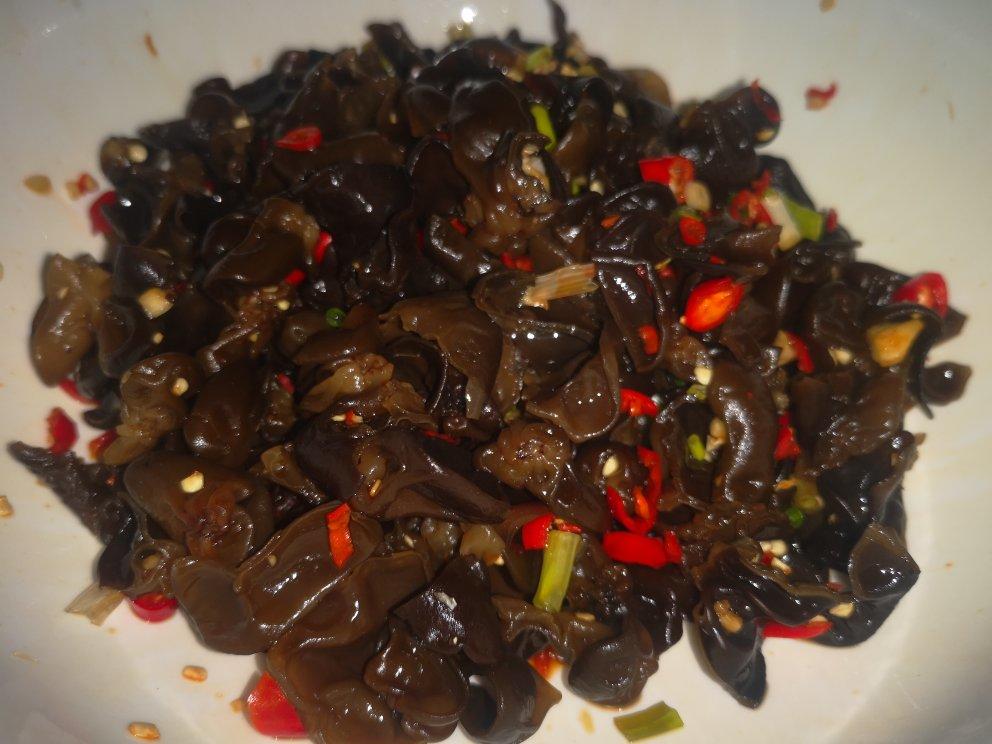 凉拌黑木耳