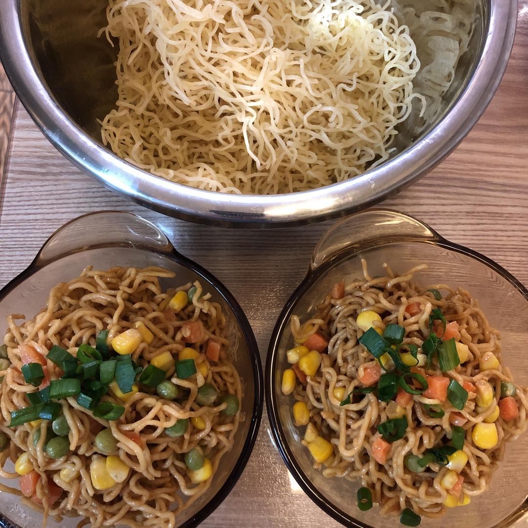 热干面酱汁调法/热干面