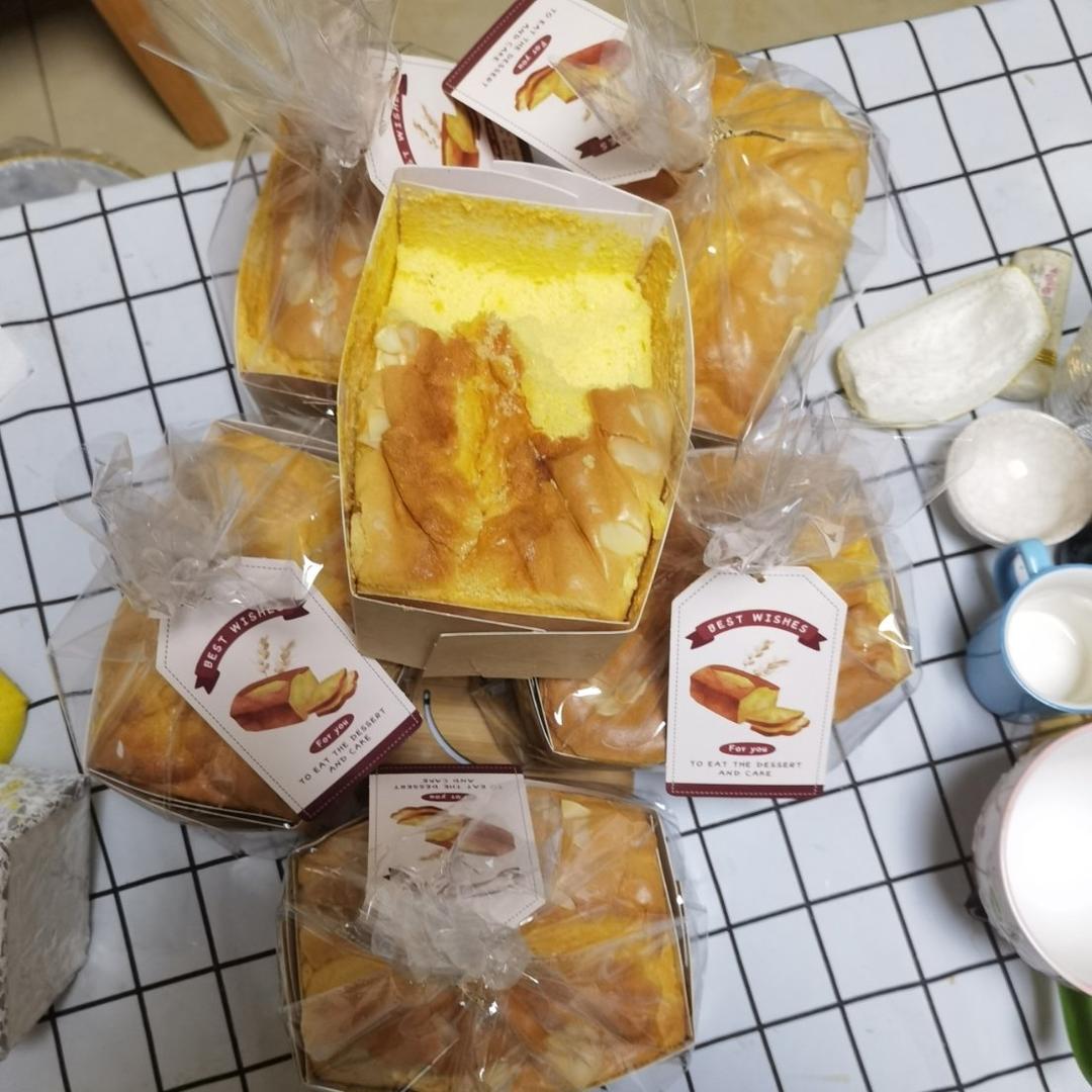 火爆全网的金枕蛋糕