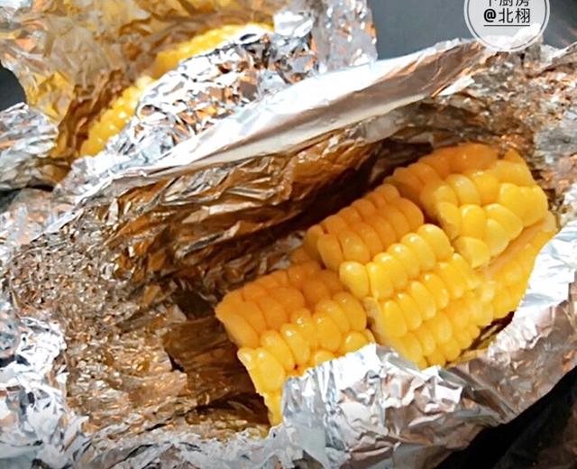 10分钟菜谱:软糯香甜的黄油焗玉米