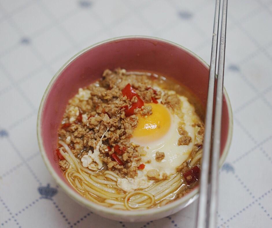 肉沫鸡蛋面