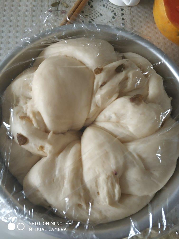 入门级不用揉出膜的手撕紫薯面包无黄油版
