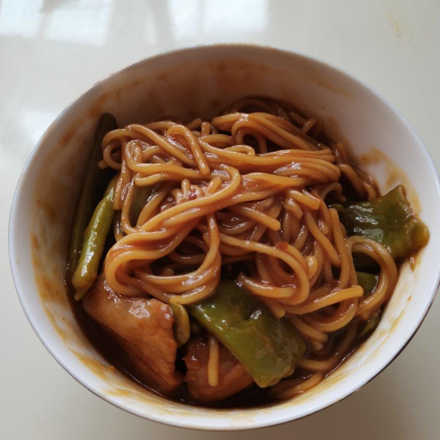 豆角焖面
