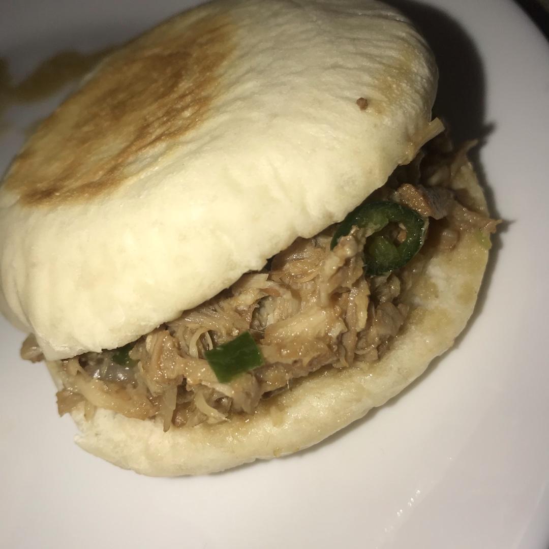 腊汁肉夹馍