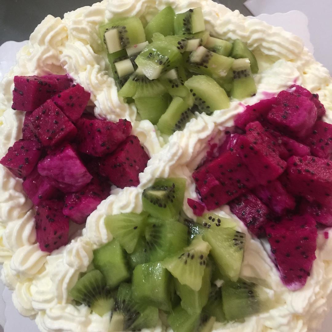 8寸水果生日蛋糕