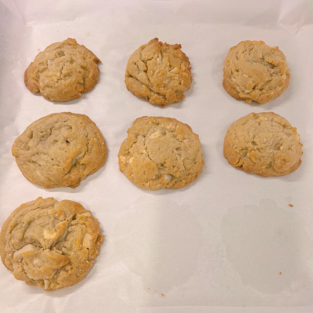 凯西的夏威夷果白巧克力曲奇