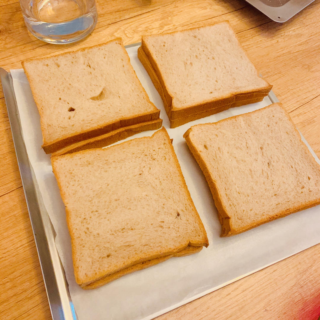 零失败快手岩烧乳酪(熔岩吐司)十分钟网红早餐，好吃哭