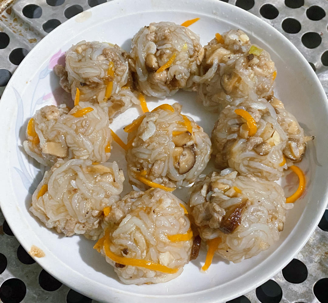 蒸萝卜丝丸子