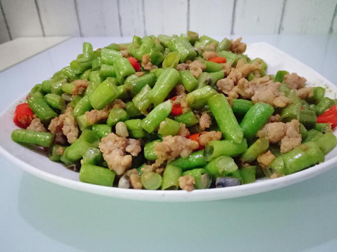 肉沫豆角下饭菜