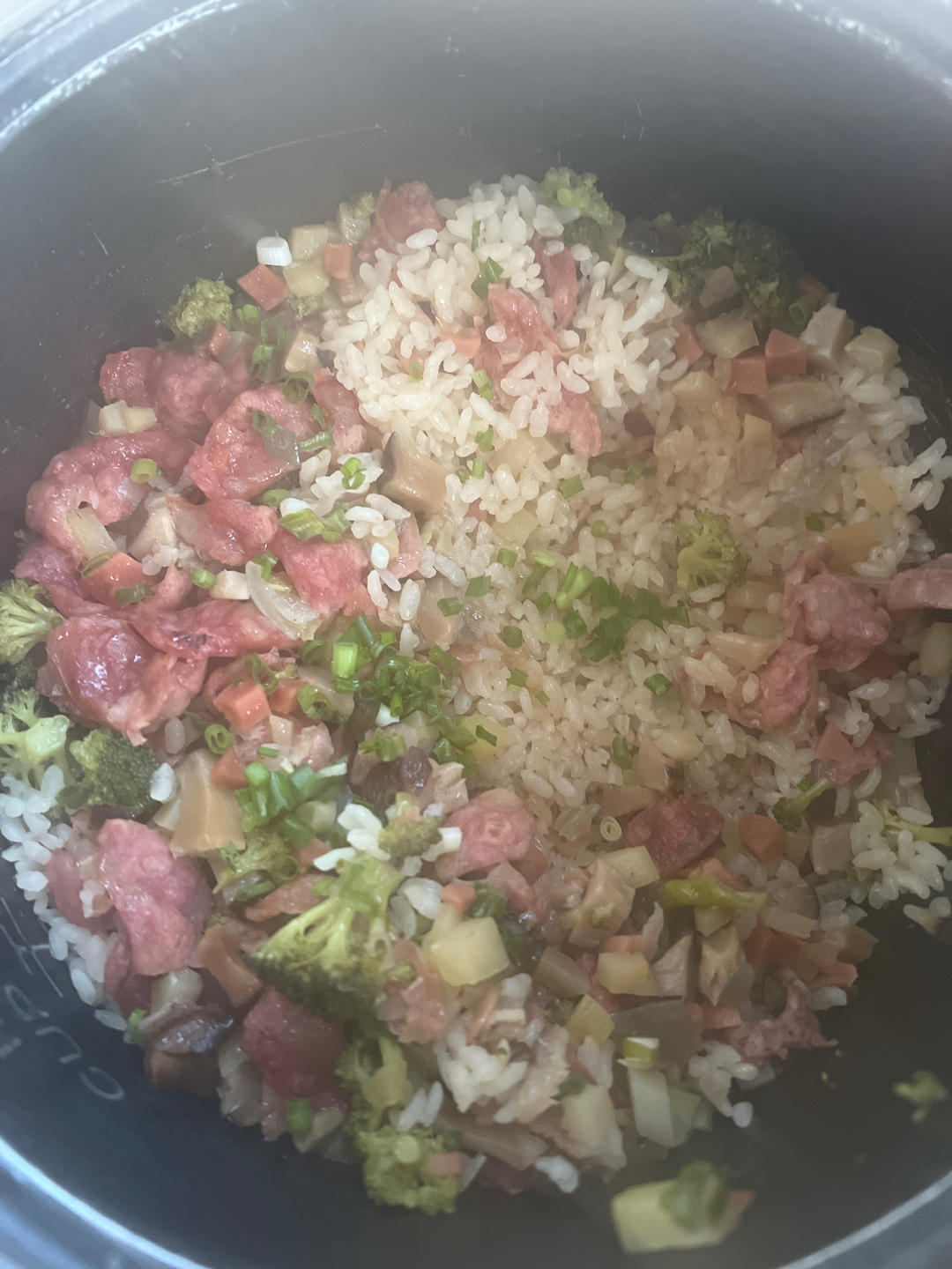 懒人必备～电饭煲腊肠焖饭