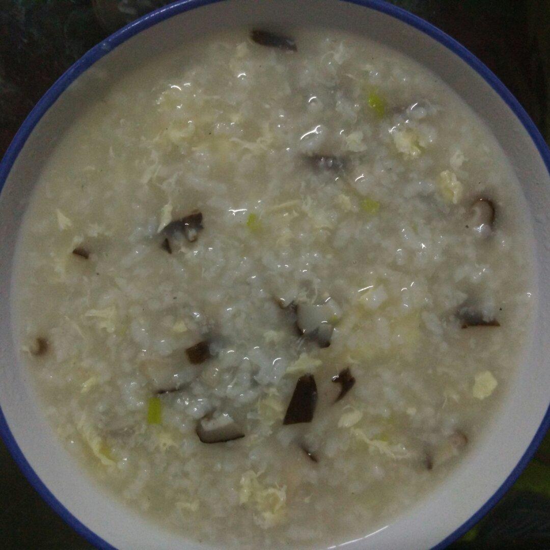 香菇鸡蛋粥