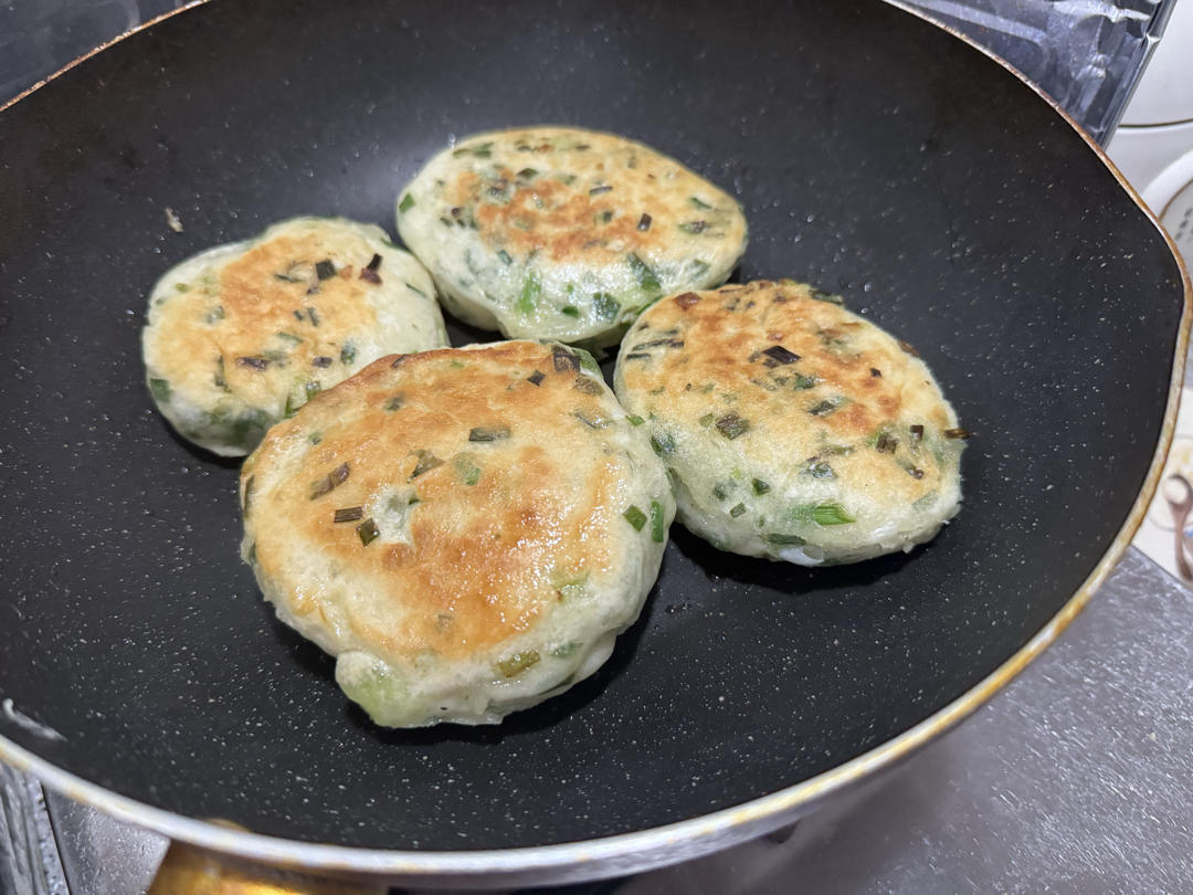 不用揉面的发面韭菜饼