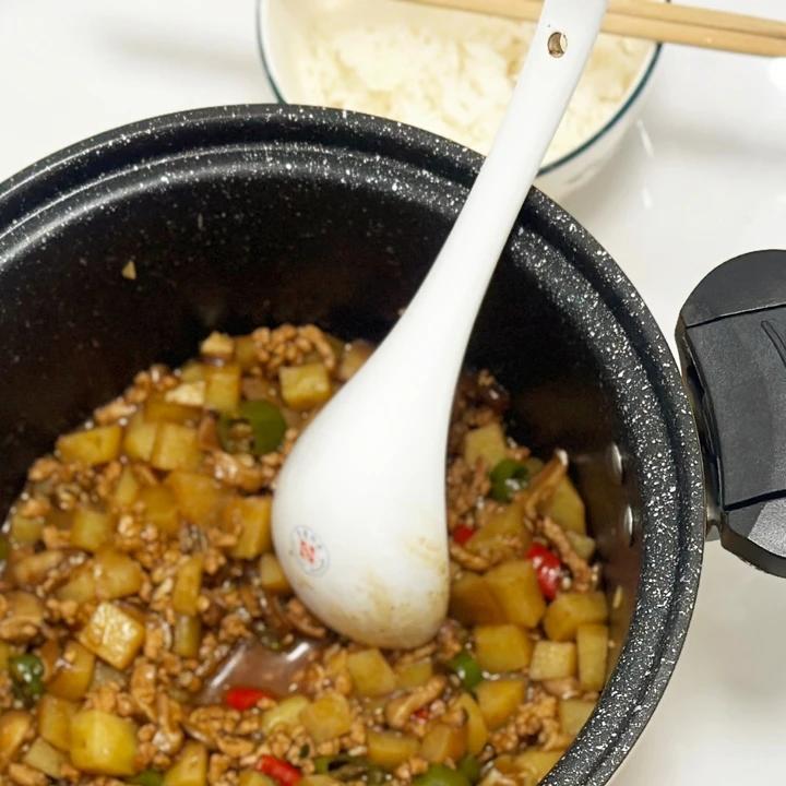 ㊙️香菇土豆肉沫拌饭❗️比外卖还好吃