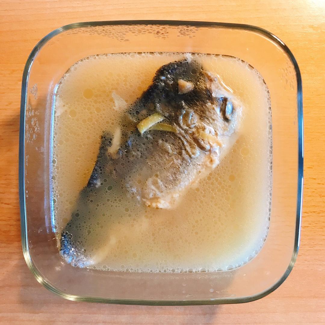 奶白鲈鱼汤