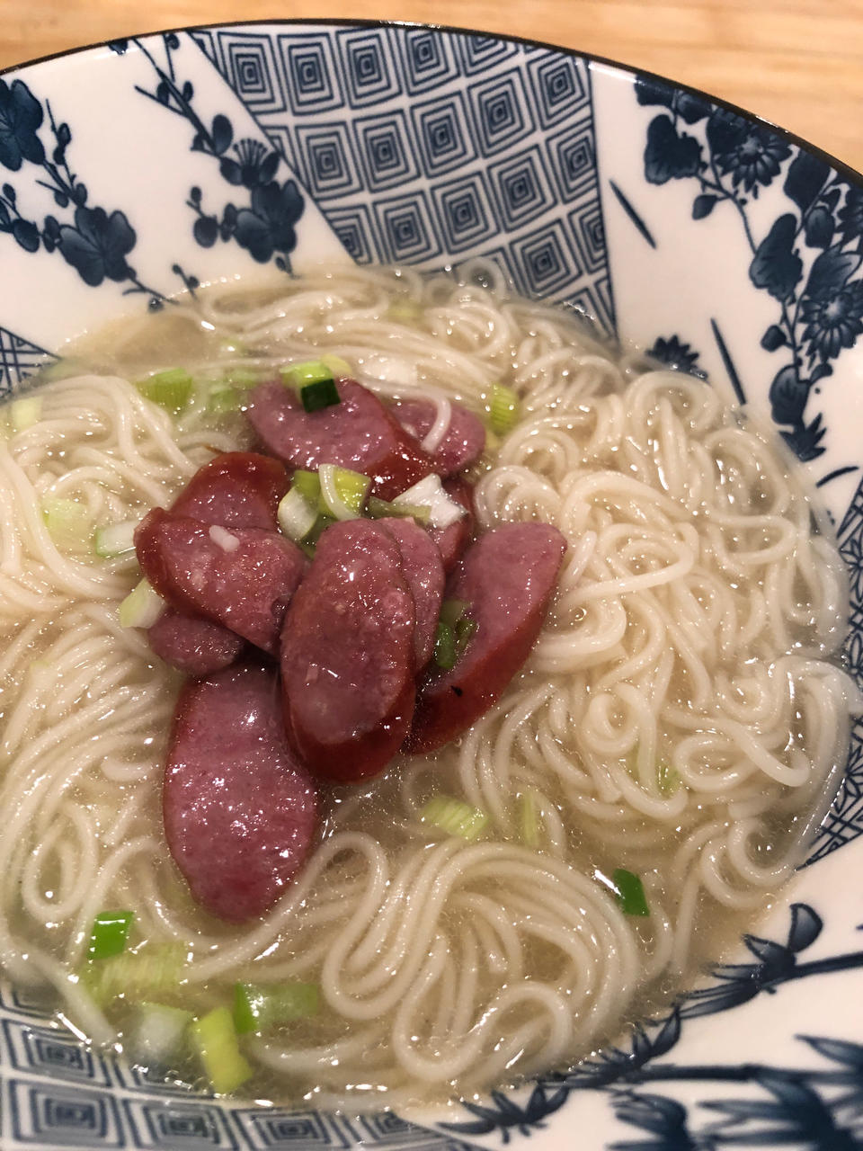 火腿香葱面条