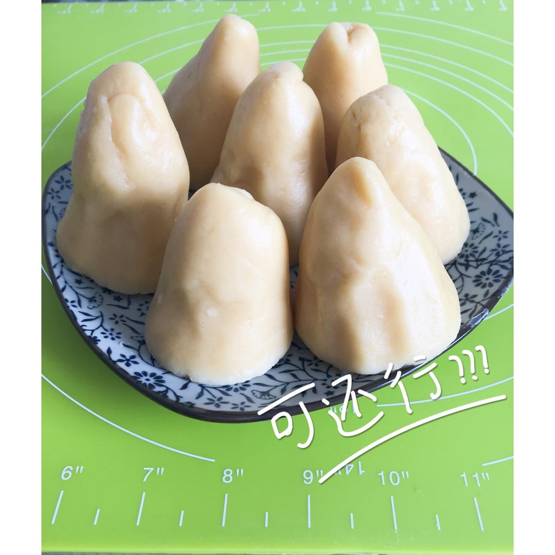 奶香枣窝头