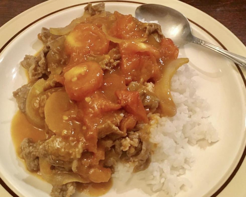 午餐:番茄汁牛肉饭564kcal的做法