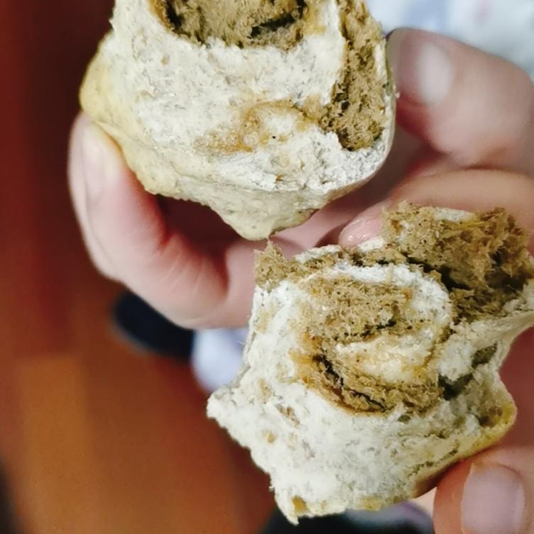 肉松全麦面包